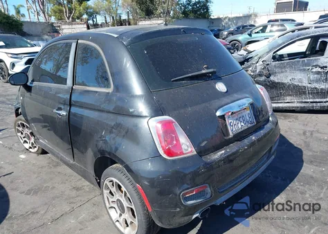 2013 Fiat 500 Sport z USA, uszkodzony, nr VIN 3C3CFFBR7DT512541